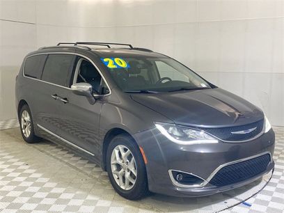 Used 2020 Chrysler Pacifica Limited