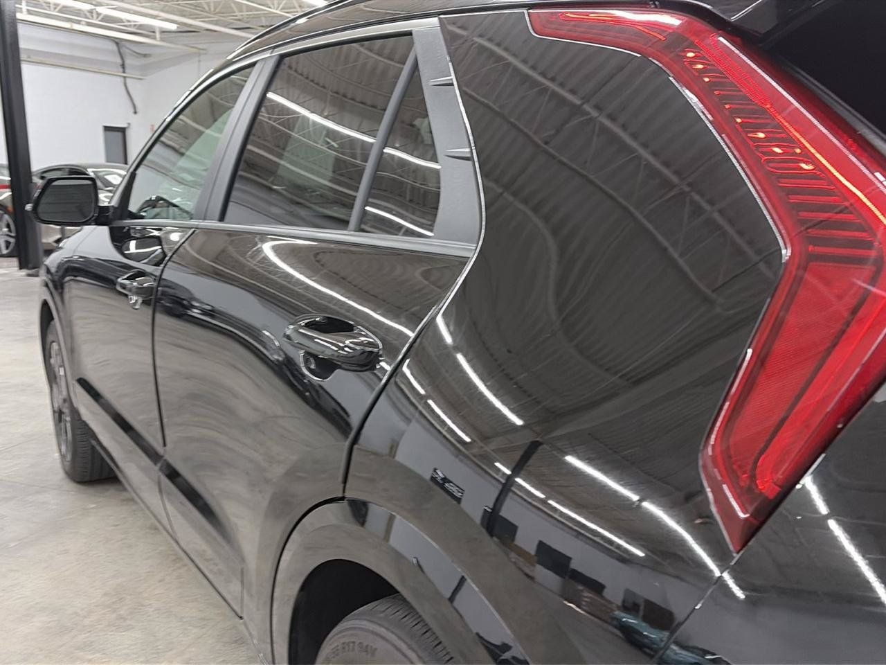 Used 2023 Kia Niro Wind w/ Wind Preserve Package FWD image 11