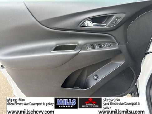 Used 2024 Chevrolet Equinox LT FWD image 10