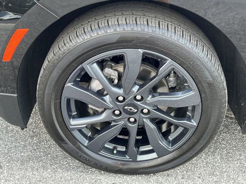 Used 2022 Chevrolet Equinox RS w/ RS Leather Package image 12