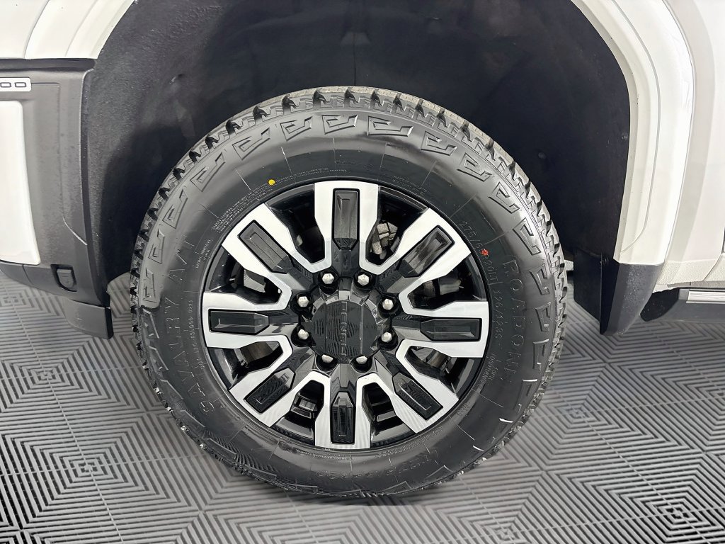 Used 2024 GMC Sierra 2500 Denali Ultimate AWD/4WD image 33