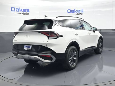 Certified 2025 Kia Sportage SX Prestige AWD/4WD image 8