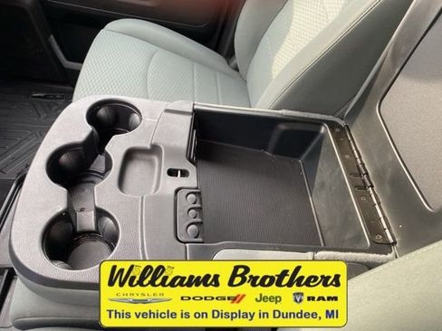 Used 2018 RAM 1500 Express w/ Black Ram 1500 Express Group image 18