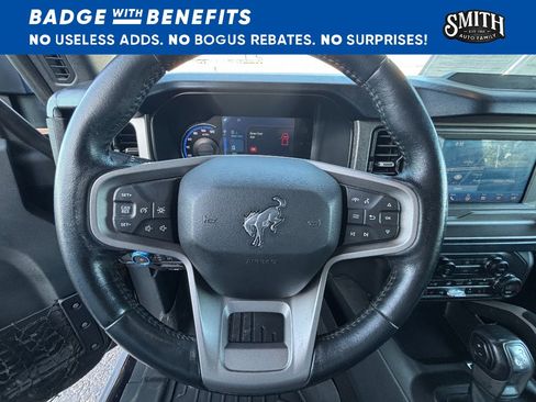 Used 2021 Ford Bronco Outer Banks AWD/4WD image 14