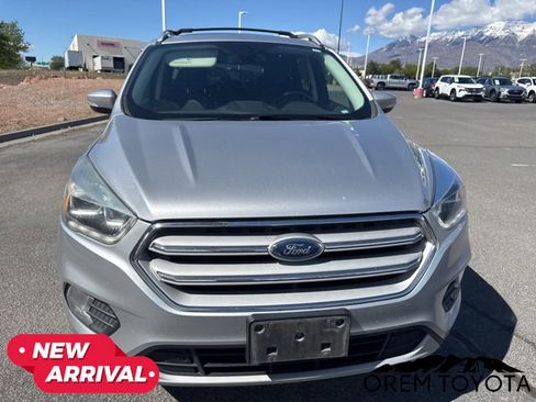 Used 2018 Ford Escape Titanium image 12