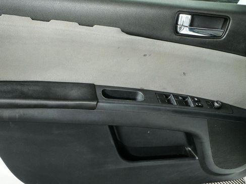 Used 2011 Nissan Sentra 2.0 S FWD image 6