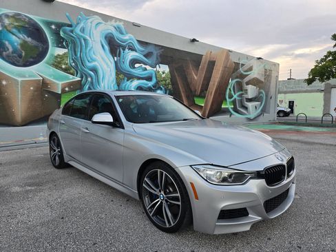 Used 2015 BMW 335i Sedan RWD image 5
