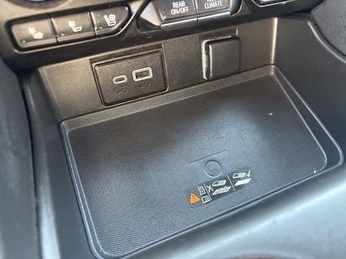 Used 2024 Chevrolet Tahoe Premier image 55