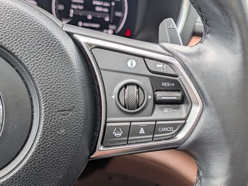 Used 2023 Acura MDX SH-AWD w/ Technology Package image 30