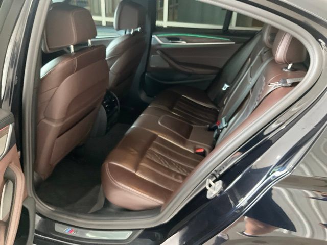 Used 2021 BMW M550i xDrive w/ Premium Package AWD/4WD image 18