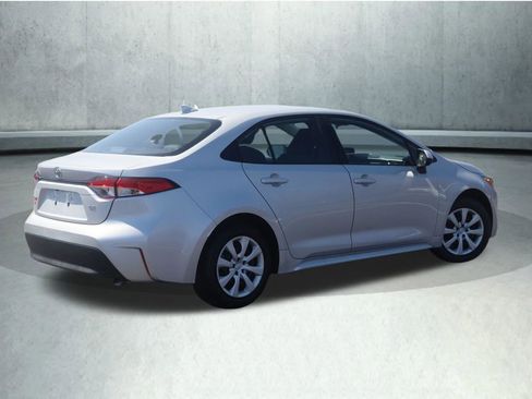 Used 2024 Toyota Corolla LE FWD image 14