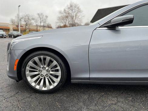 Used 2018 Cadillac CTS Luxury image 9