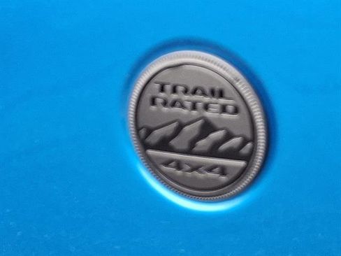 New 2025 Jeep Gladiator Sport image 24