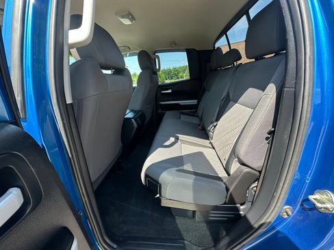 Used 2017 Toyota Tundra SR5 w/ TRD Off Road Package AWD/4WD image 15