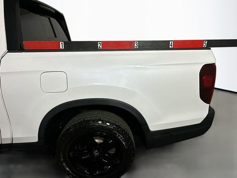 Used 2023 Honda Ridgeline Black Edition image 38