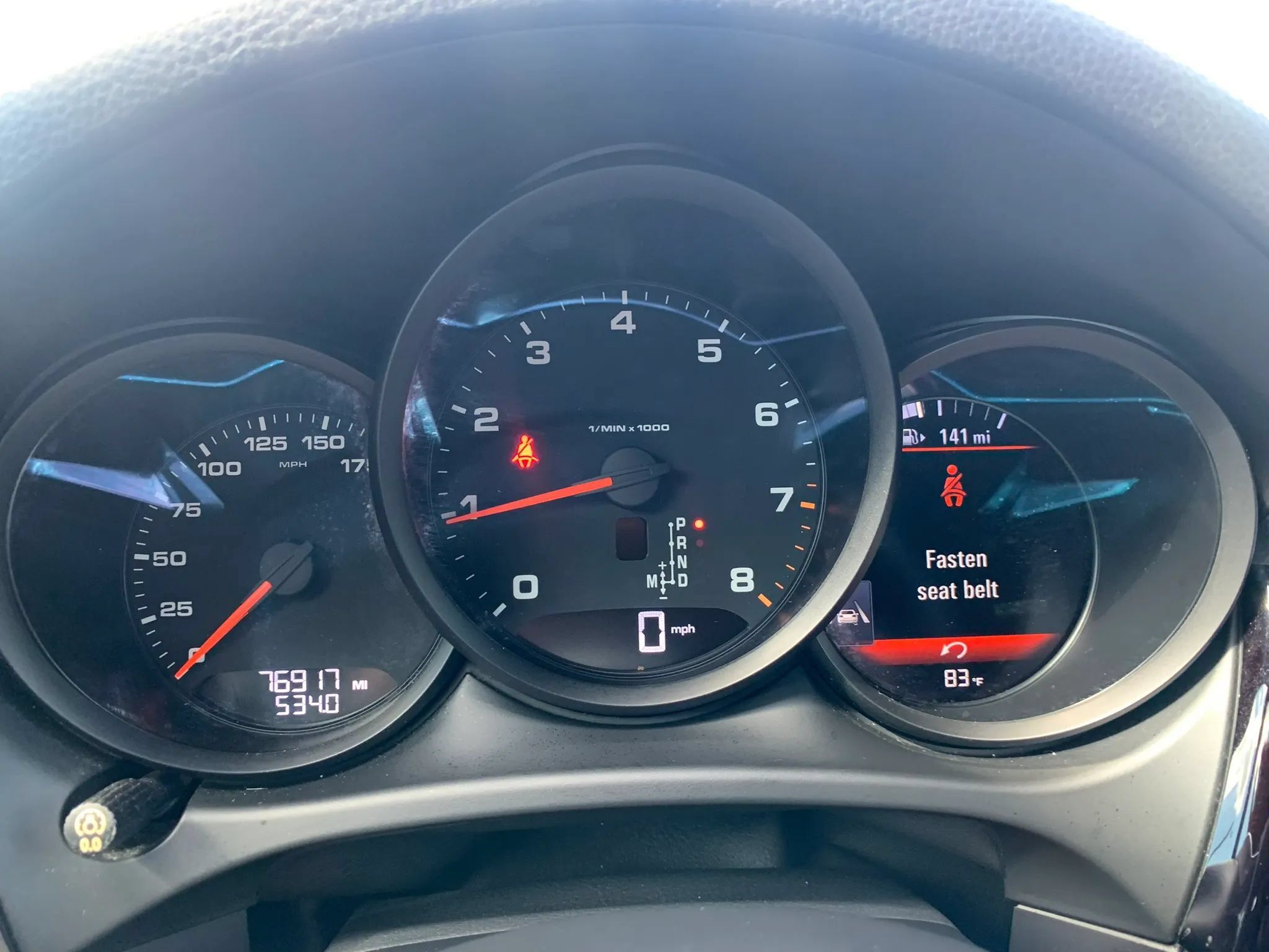 Used 2019 Porsche Macan AWD/4WD image 25