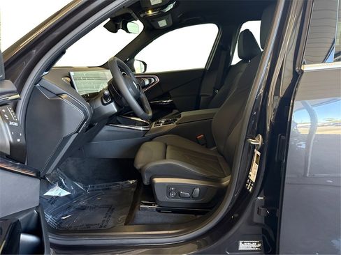 New 2026 BMW X3 xDrive30 w/ Convenience Package image 9
