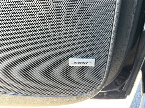 Used 2024 Buick Enclave Premium image 24