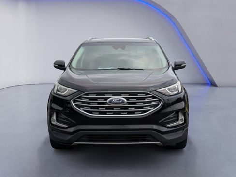 Used 2019 Ford Edge SEL w/ Equipment Group 201A FWD image 3