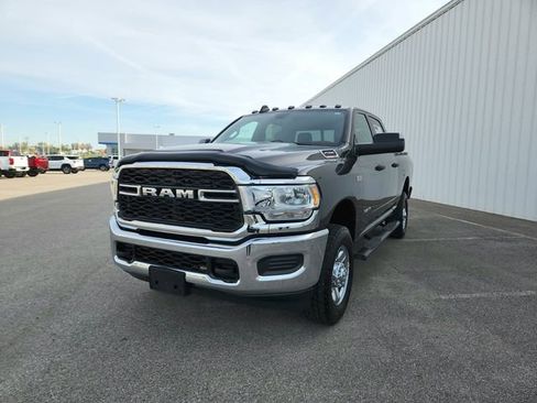Used 2022 RAM 2500 Tradesman AWD/4WD image 4
