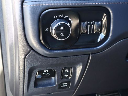 Used 2025 RAM 1500 Tungsten image 28