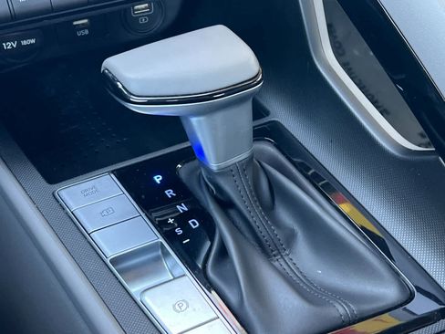 Certified 2023 Hyundai Elantra SEL w/ Convenience Package image 22