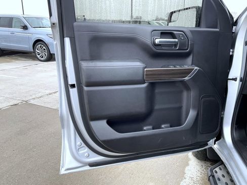 Used 2019 Chevrolet Silverado 1500 RST w/ All-Star Edition image 10