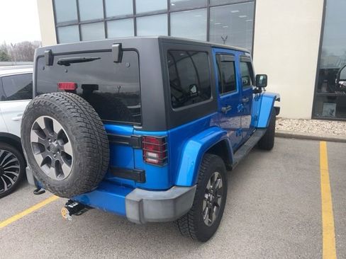 Used 2016 Jeep Wrangler Unlimited Sahara w/ Dual Top Group image 2