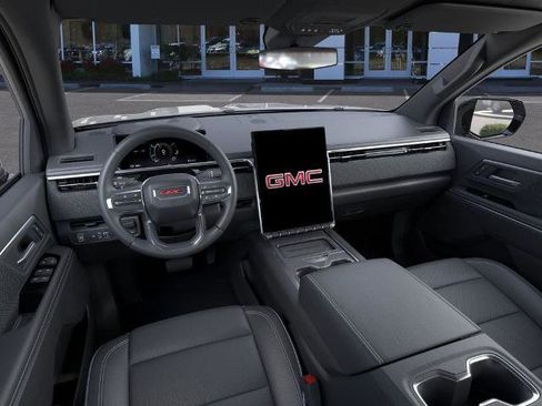 New 2026 GMC Sierra EV Elevation image 15
