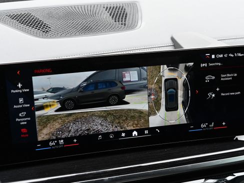 Used 2026 BMW X5 xDrive40i w/ M Sport Package image 18