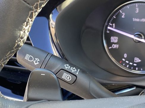 Used 2022 Buick Envision Avenir w/ Technology Package II image 24