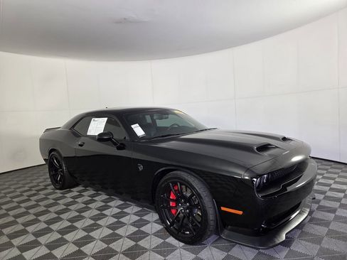 Used 2023 Dodge Challenger SRT Hellcat image 36