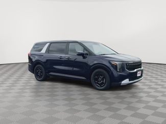 Used 2025 Kia Carnival video 2