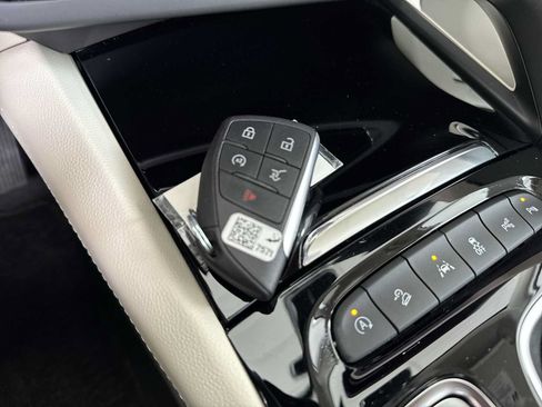 Certified 2023 Buick Envision Avenir AWD/4WD image 43