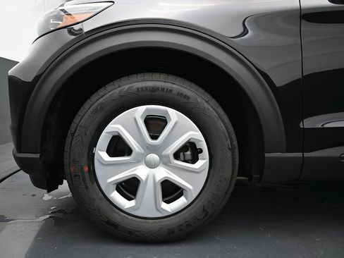 New 2025 Ford Explorer 4WD Police Interceptor image 12