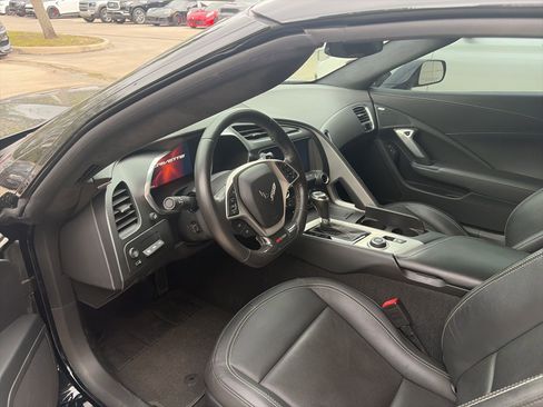 Used 2016 Chevrolet Corvette Z06 w/ 3LZ Preferred Equipment Group RWD image 6