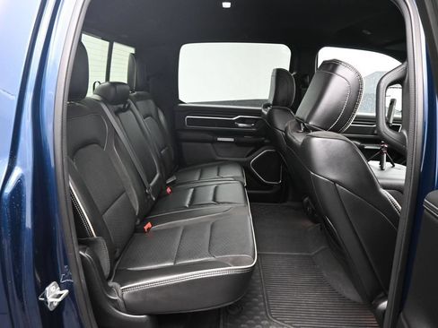 Used 2023 RAM 1500 Laramie AWD/4WD image 12