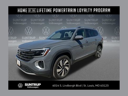 Used 2025 Volkswagen Atlas SEL image 1