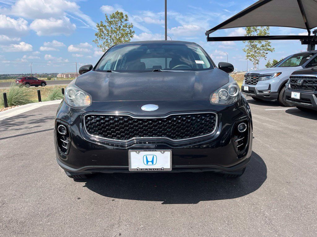 Used 2019 Kia Sportage LX AWD/4WD image 2