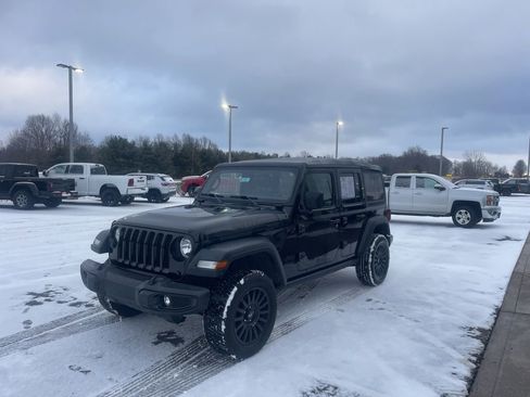 Used 2021 Jeep Wrangler Unlimited Sport image 6