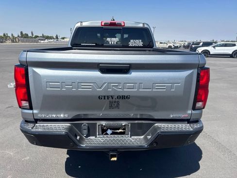 Used 2023 Chevrolet Colorado ZR2 w/ ZR2 Convenience Package III AWD/4WD image 4
