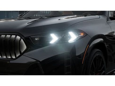 New 2026 BMW X6 xDrive40i image 6