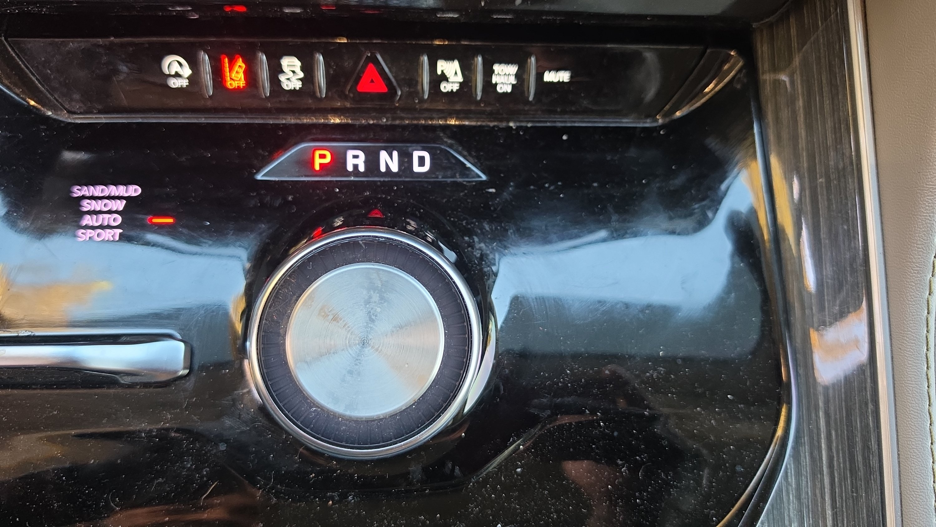 Used 2022 Jeep Wagoneer Series II AWD/4WD image 24