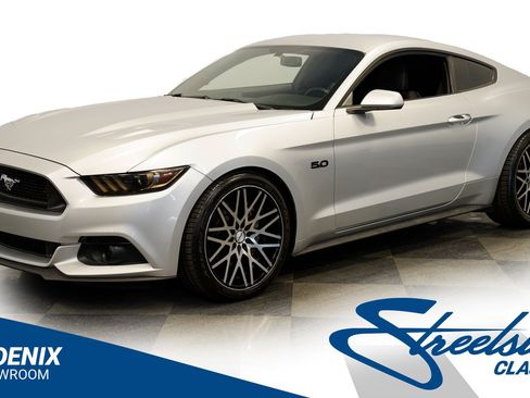 Used 2015 Ford Mustang GT RWD image 1