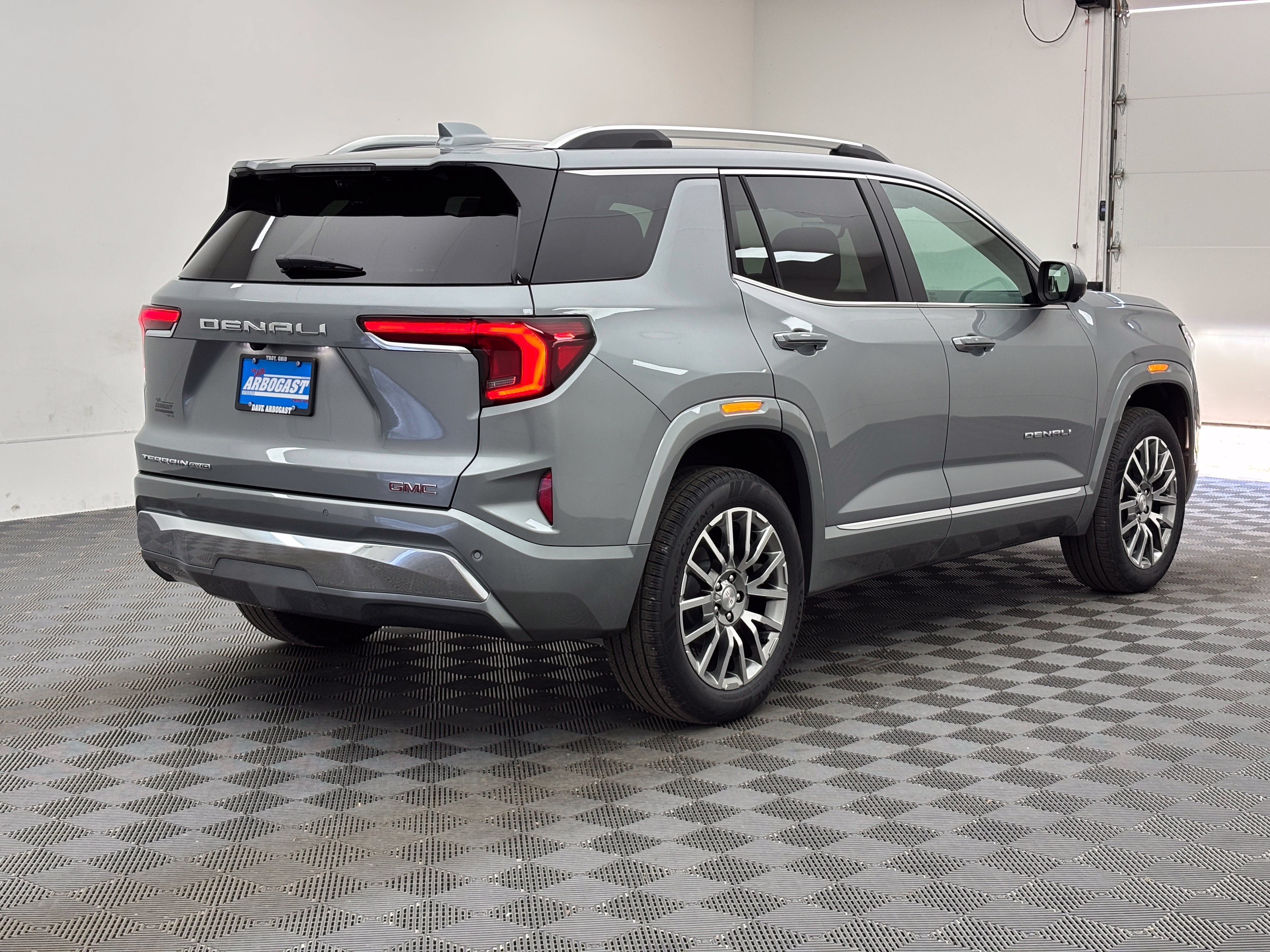 New 2027 GMC Terrain Denali AWD/4WD image 10