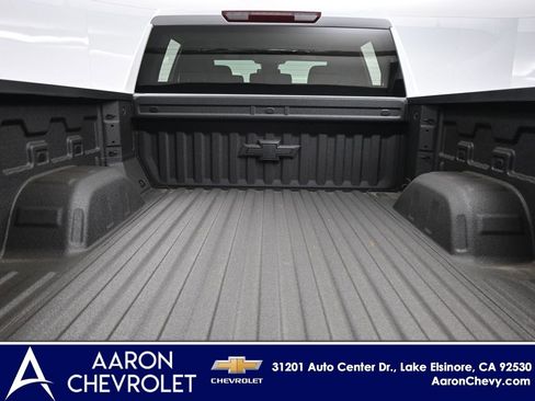New 2026 Chevrolet Silverado 1500 RST w/ LPO, Dark Essentials Package AWD/4WD image 34
