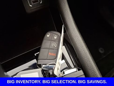 Used 2025 Jeep Compass Limited AWD/4WD image 17