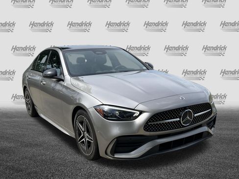 Used 2024 Mercedes-Benz C 300 4MATIC Sedan image 2