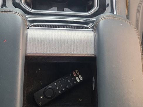 Used 2022 Jeep Grand Wagoneer Series III w/ Rear Seat Video Group 1 image 39