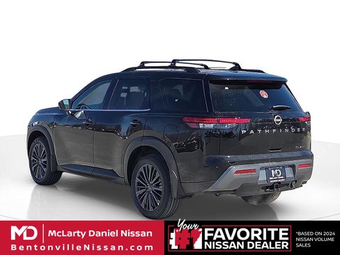 New 2026 Nissan Pathfinder SL AWD/4WD image 4